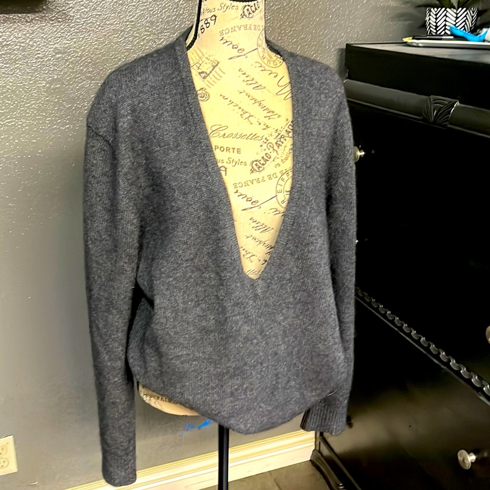 Beautiful Michael Kors, charcoal gray hundred percent cashmere sweater